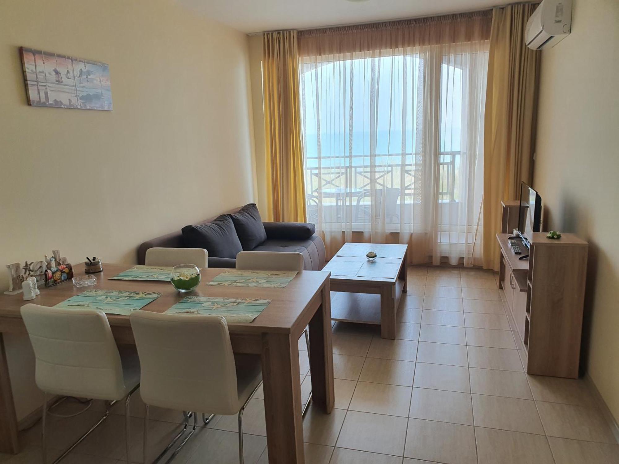 Таня 8 Apartment Pomorie Exterior photo